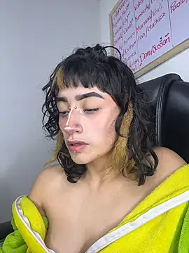 baby_akuma Chat XXX in diretta