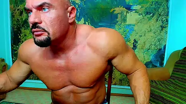 XXX chat uživo modela Etory