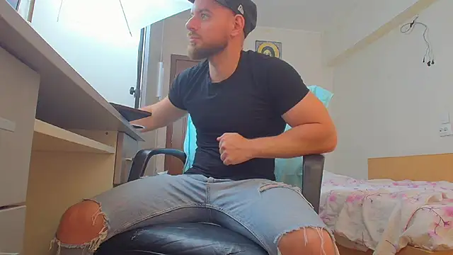 Ryanstone_n Live XXX chat