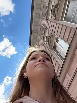 Czat XXX na żywo – StreetSquirt