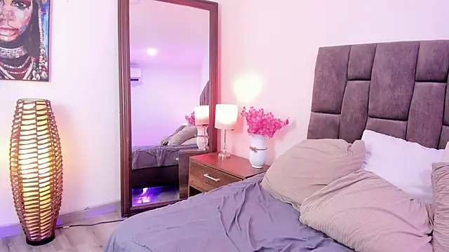 HecateMoon live XXX chat