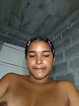 Chat XXX ao vivo de Madeleik