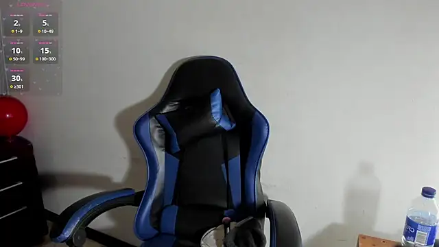 Chat +18 de dolly_boob ao vivo