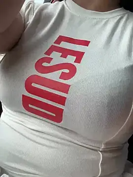 May-Squirt Live XXX-Chat