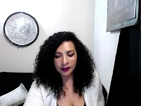 Nerea_Boolsara8's Live XXX Chat