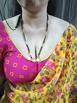 Živý XXX chat bhuvana_555