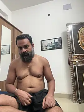 Show modela beast_bearded_dady na web-kameri