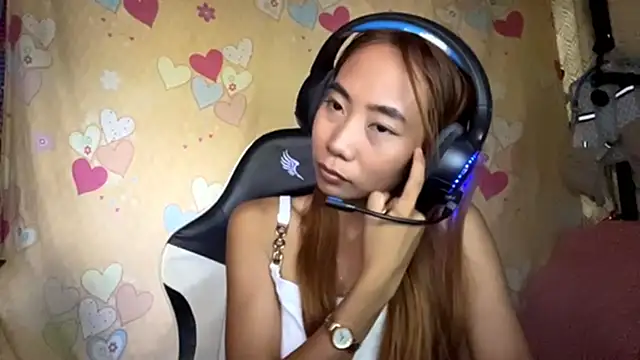 PiaSwida Obrolan Langsung XXX