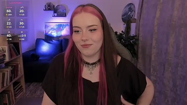 CoraMiel Chat XXX live