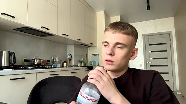 Онлайн чат XXX SoloFury