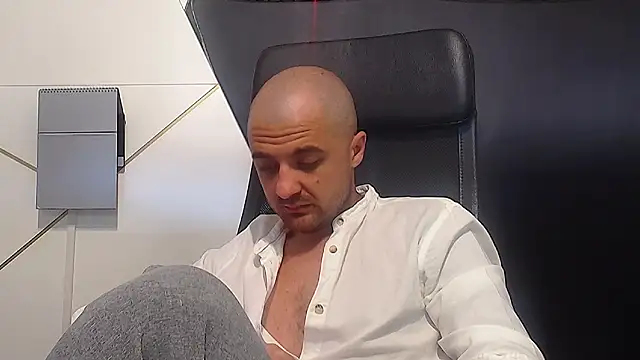JamesMyerss' Live XXX Chat