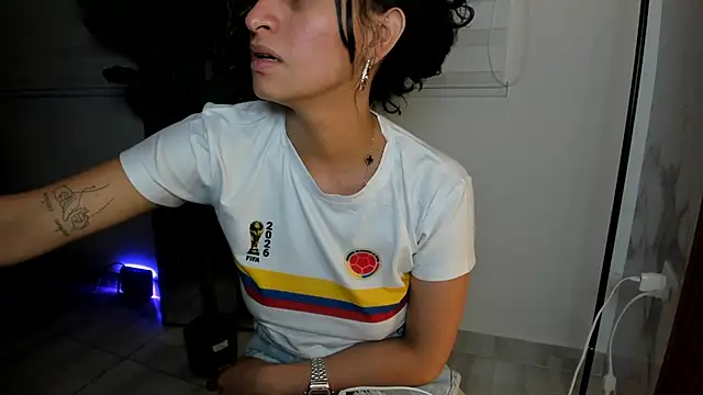 دردشة Antonella_Moretti_ الجنسية المباشرة