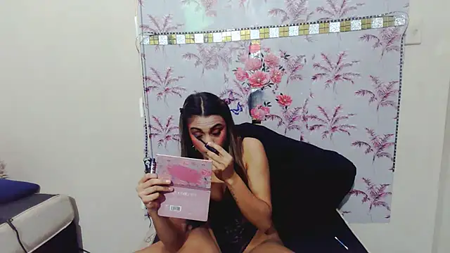 Czat XXX na żywo – Luscious_Lexy