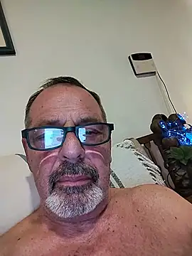 Czat XXX na żywo – Dadotado70