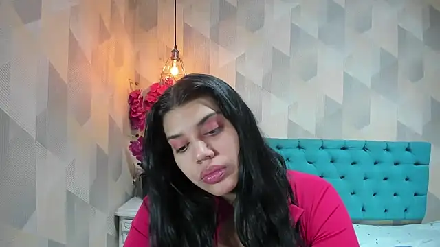 Chat XXX en directo de LindaBreeS