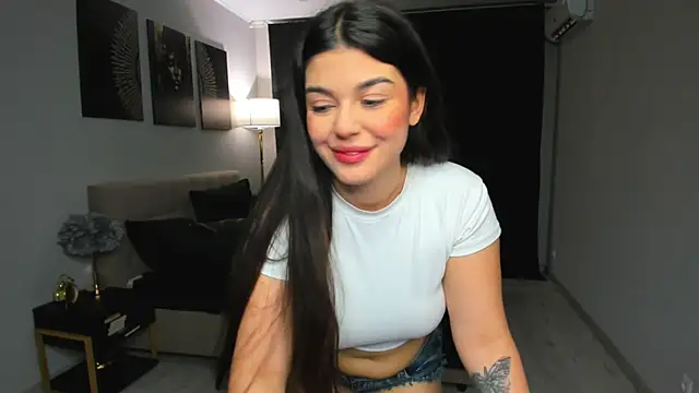 Chat XXX en directo de AlluringAriel