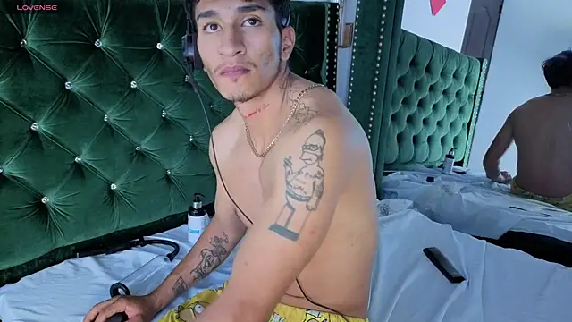 Chatroom XXX en direct de Zayn_Moretti