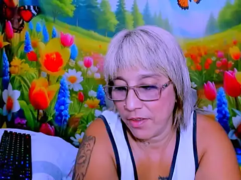 Czat XXX na żywo – indianroxy
