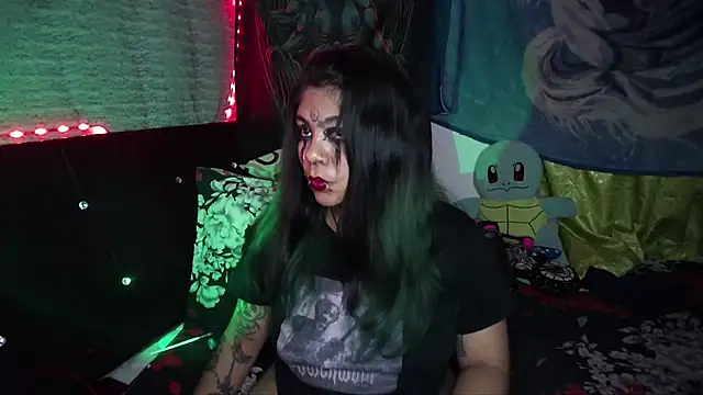 Chat +18 de Eta_carinae ao vivo