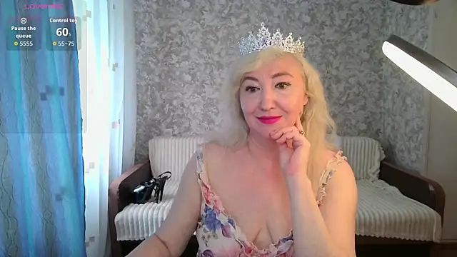 LadyKriss' Live XXX Chat
