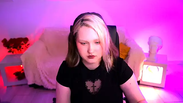 Chat +18 de ViolettWoods ao vivo