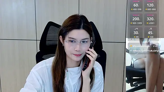 zhen-68's Live XXX Chat