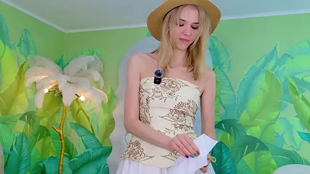 4example_Chloe Chat XXX live