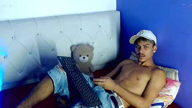 دردشة Angel_foxc13 الجنسية المباشرة