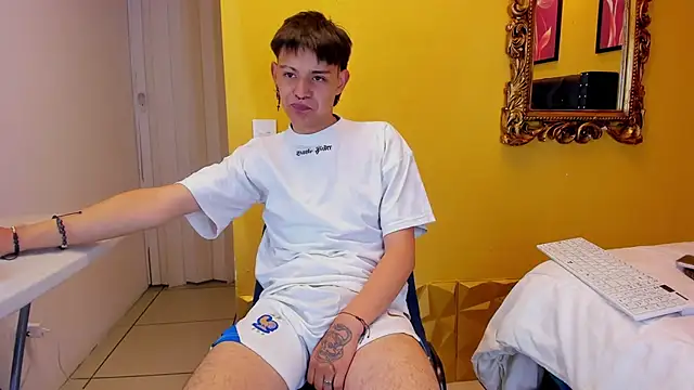 Chatroom XXX en direct de luckk_