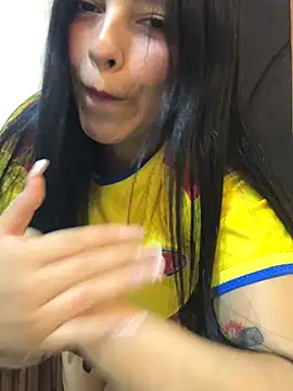 Chat XXX ao vivo de Miel_rousse