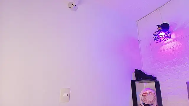Chat XXX en directo de miku_katsuragi
