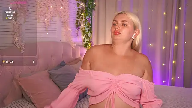 AmeliaWeells live XXX chat