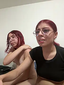 Chatroom XXX en direct de Cherry_Luna1