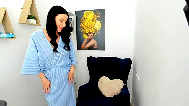 HoneyBlossome Chat XXX live