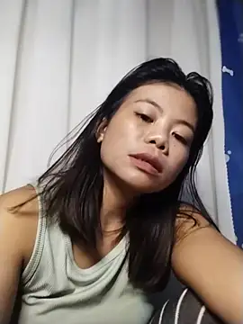 XXX chat uživo modela Blush_Taniiya