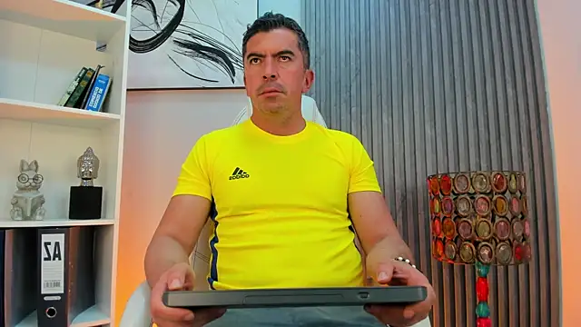 دردشة JuanKFit_45 الجنسية المباشرة