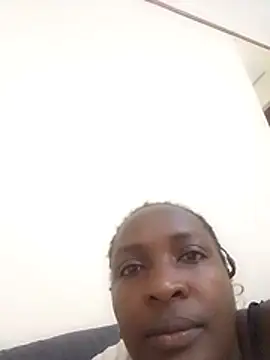 Black_Q Adlı Modelin Canlı XXX Sohbeti