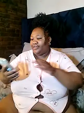 Chat +18 de SeductionBoobs ao vivo