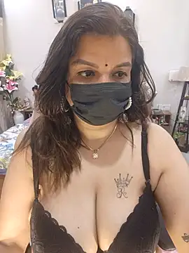 XXX chat uživo modela Archi-07