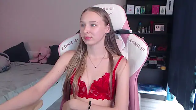 XXX chat uživo modela kitsune888