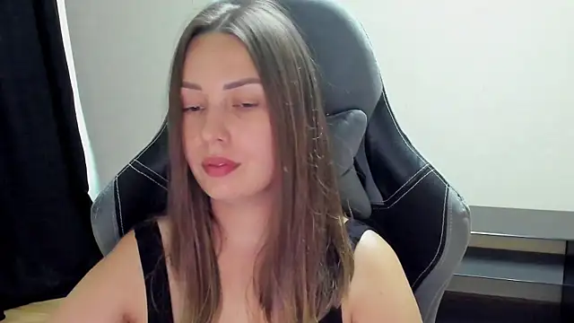 Czat XXX na żywo – Mia_shy1