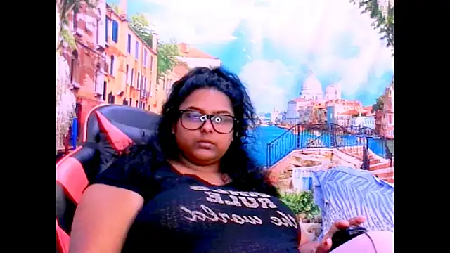 Chat XXX en directo de Indianfairy99