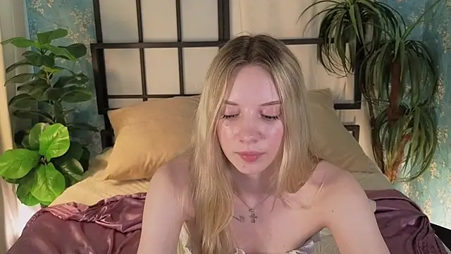katt__y élő XXX-chatje