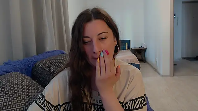 Helen_Adams_ Chat XXX in diretta