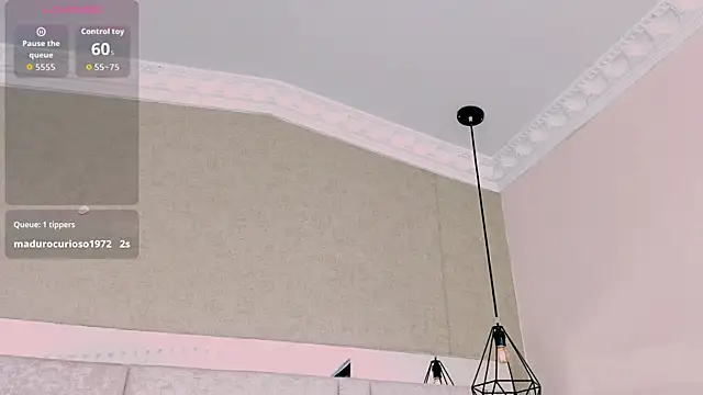 kimCosseyy 现场XXX聊天
