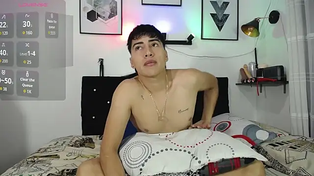 Thomas_and_lyann Live XXX chat
