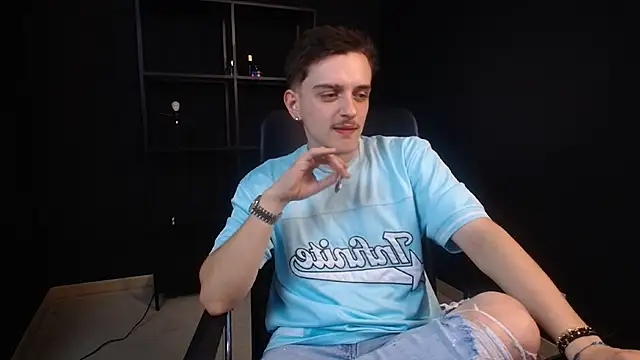 FelixStarkk 现场XXX聊天