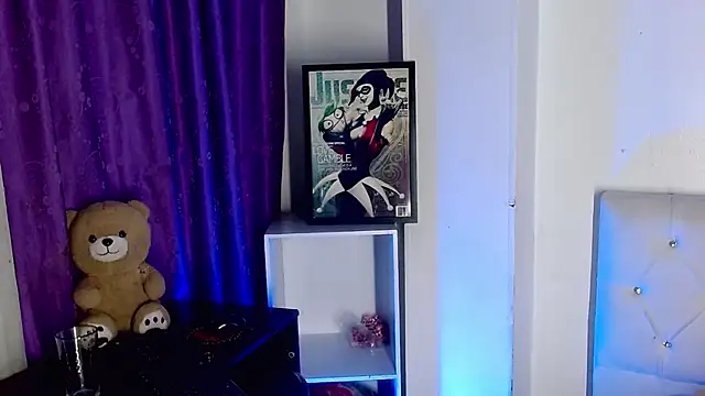 Angel_foxc13 在線直播表演
