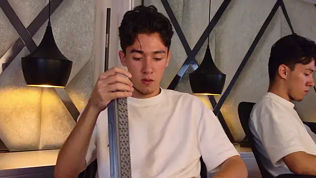 Chat +18 de Austin_Reeds_ ao vivo