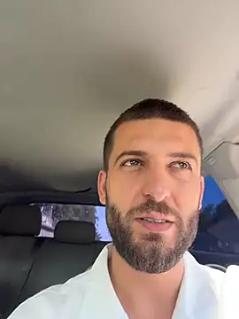 Pablo_Hornyguy95's Live XXX Chat